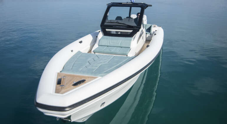 Andromeda – Technohull Alpha 40